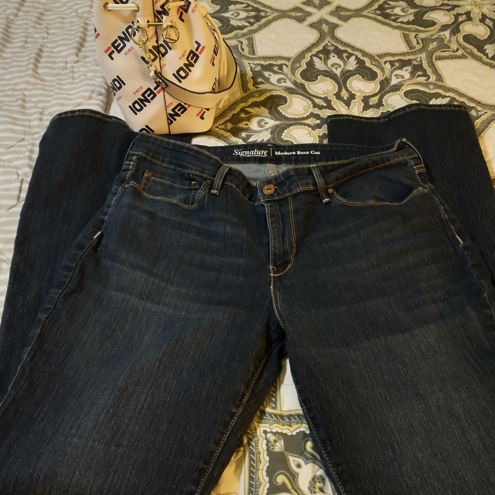 Signature by Levi Strauss Women's Dark Blue Flare Jeans